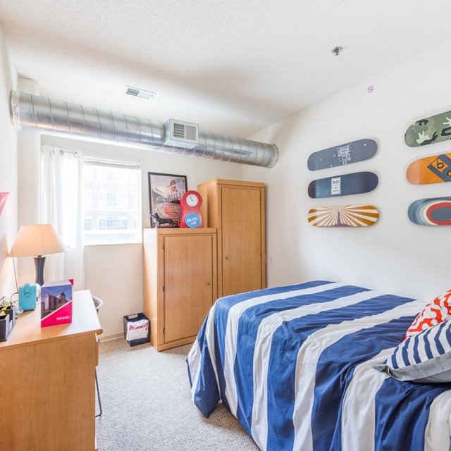 Off Campus Student Housing Near UMN | Stadium View