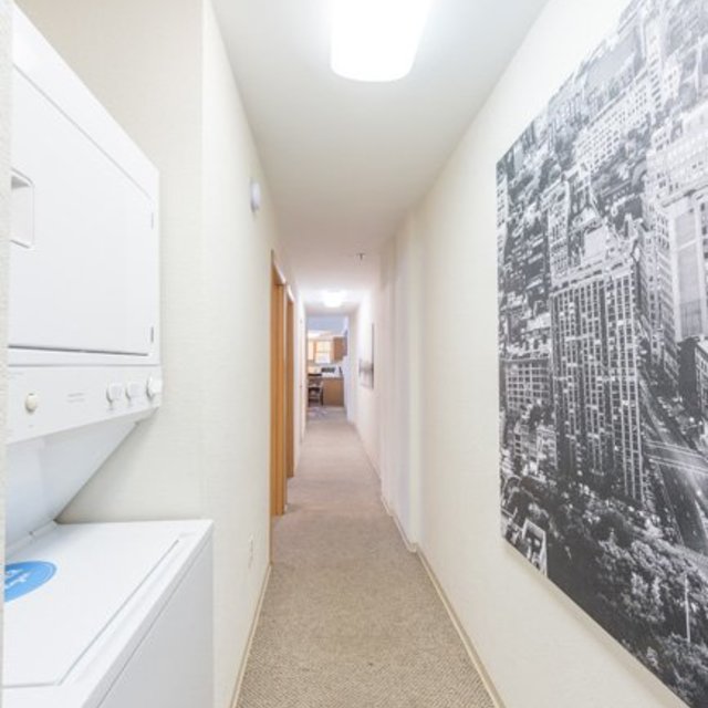 Off Campus Student Housing Near UMN Stadium View